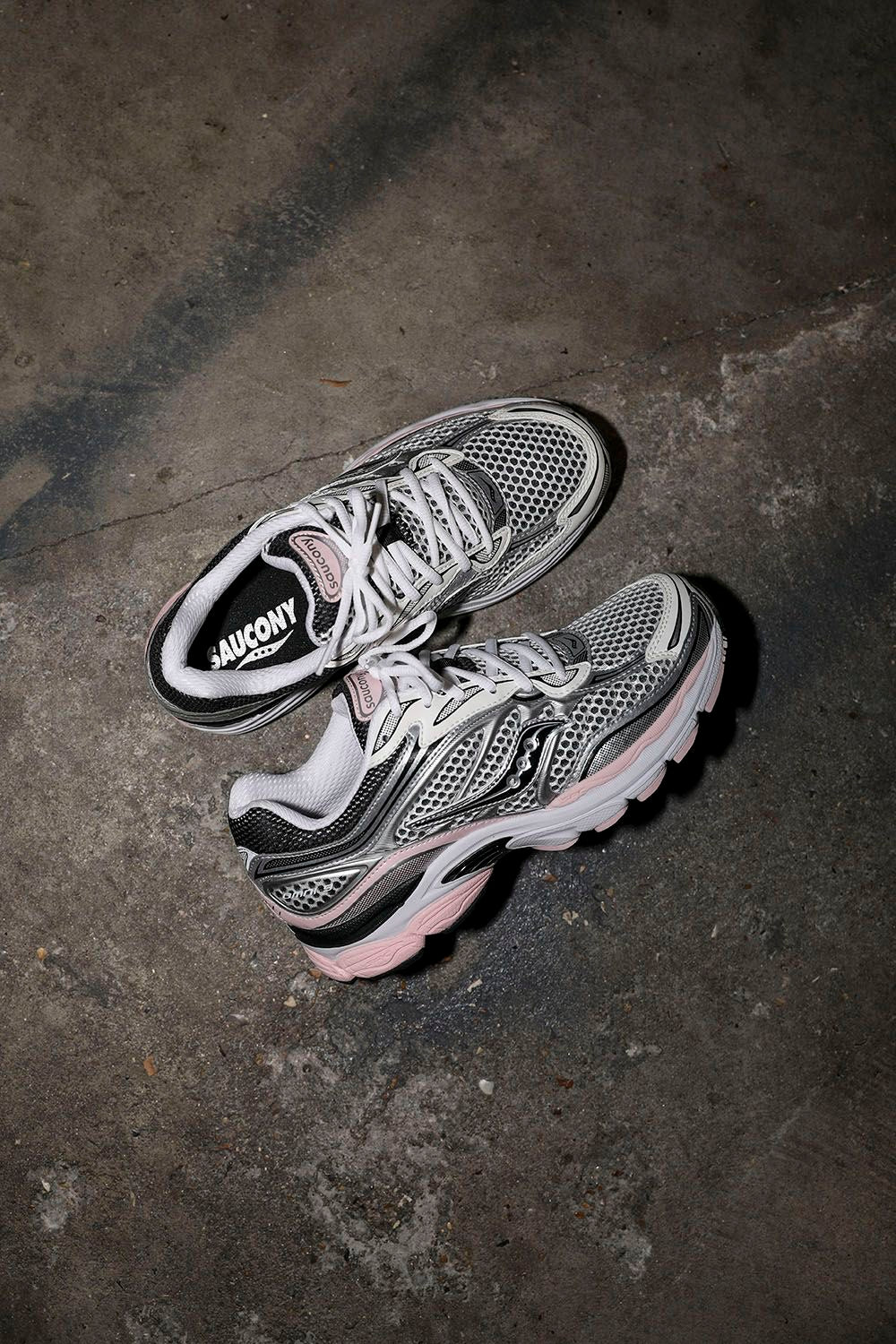 Saucony
