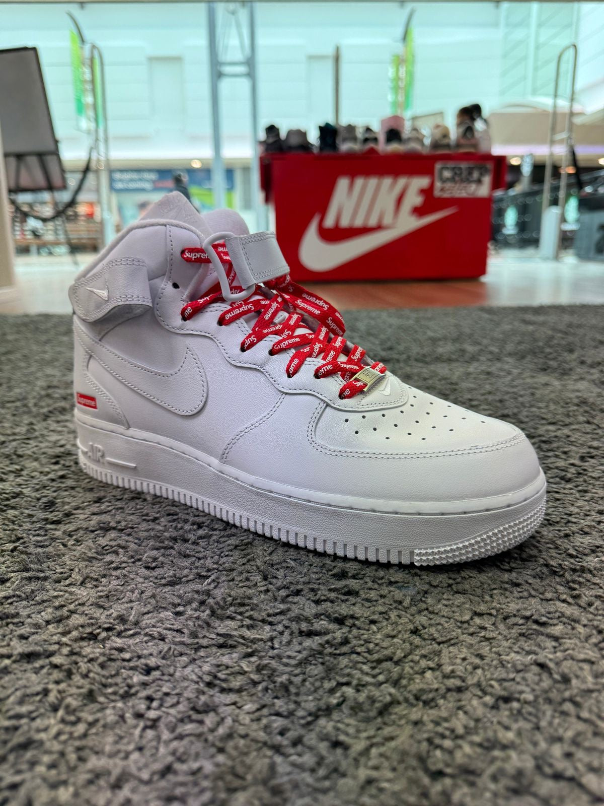 Nike air force suprême