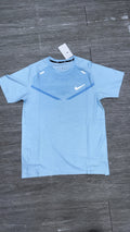 T shirt nike