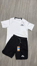 Ensemble Nike trail