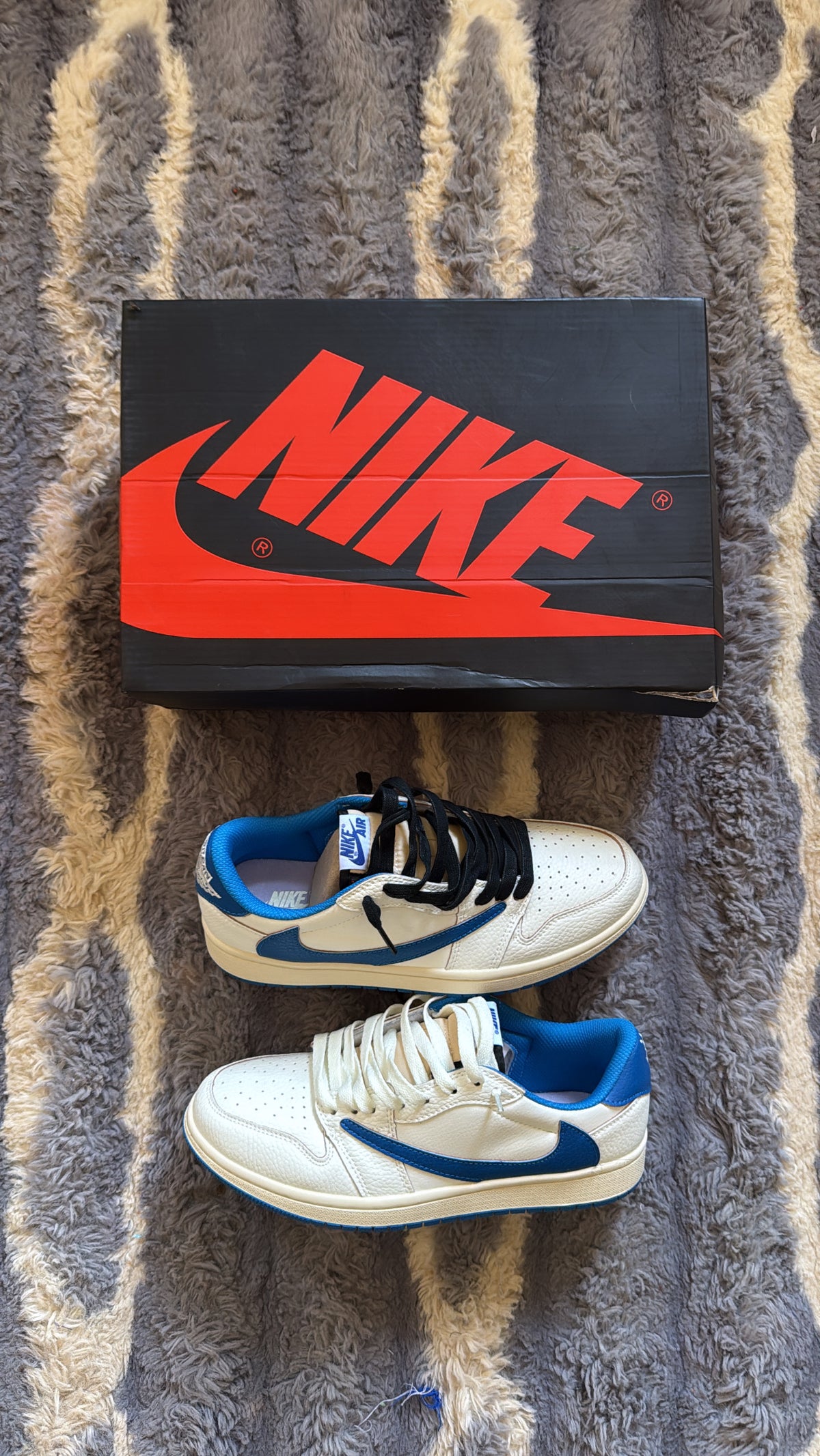 Nike Travis Scott