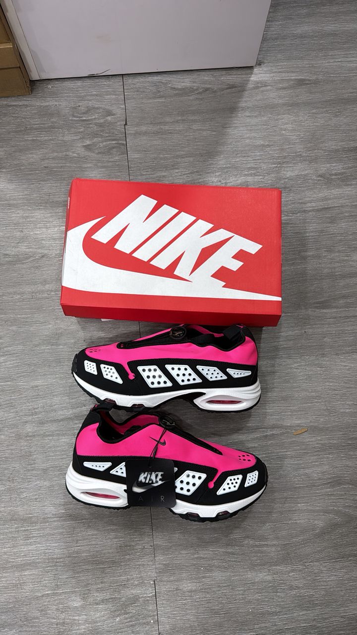 Nike Air Max SNDR
