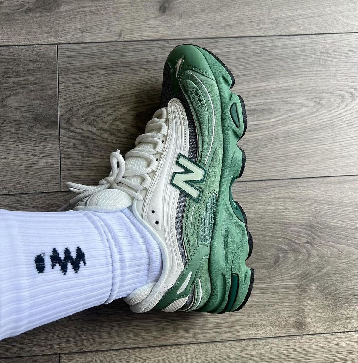 New balance 1000